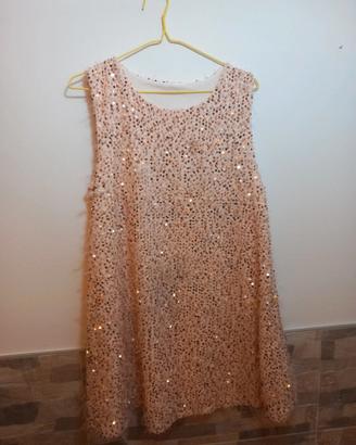 Vestito color oro con paillettes 