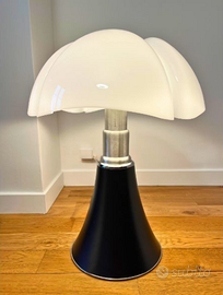 Lampada Pipistrello Gae Aulenti originale