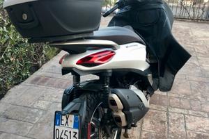 piaggio Beverly 400