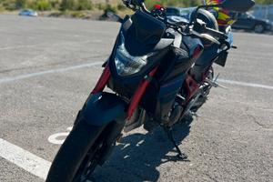 HONDA Hornet 750 anno 2023