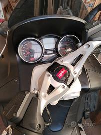 Aprilia SRV 850