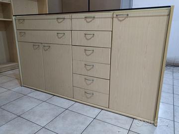 Banco con cassettiera 