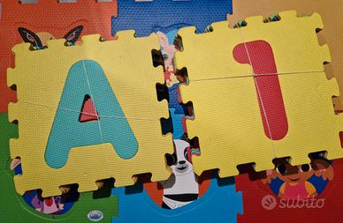 Tappeto e giocattoli Clementoni