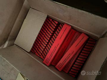 Lampadine alogene 500watt.  850PEZZI