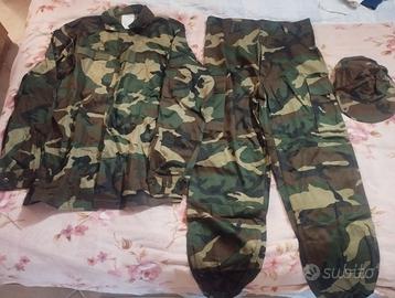divise mimetiche uniformi militari
