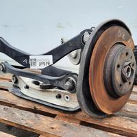 MOZZO POSTERIORE DESTRO AUDI A4 Avant (8W5) 8W0615