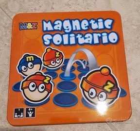 Gioco solitario magnetico