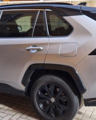 Toyota RAV4 STYLE awd del 2024