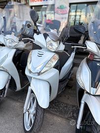 Honda SH 300 i 2 serie