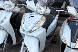 Honda SH 300 i 2 serie