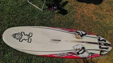 Tavola windsurf Starboard Futura 122