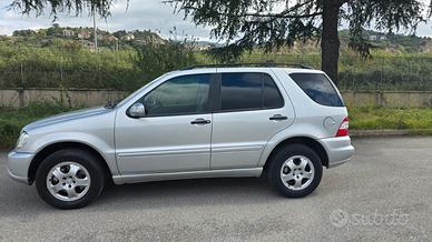 Mercedes-benz ML 350 cat SE Leather A.S.I.