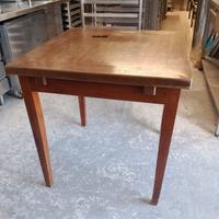 tavolo in legno 80x80x80h