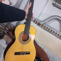 Chitarra  classica NUOVA!!!