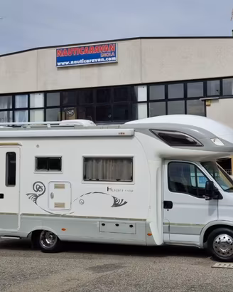 MOBILVETTA HUARI 1102 IVECO 40 Q.LI 180 CV
