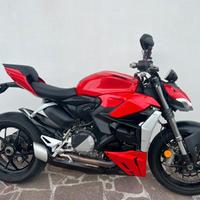 DUCATI STREETFIGHTER V2 RED