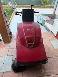 Spazzatrice industriale