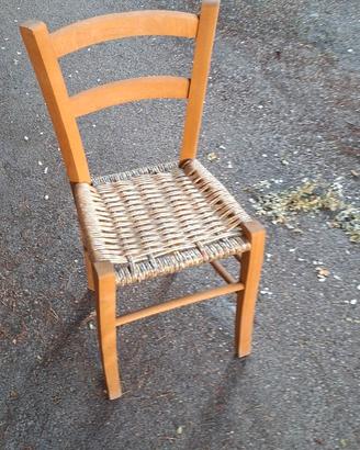 Sedia Vintage da Bambino in Legno e Paglia