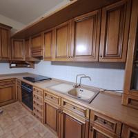 Cucina in castagno