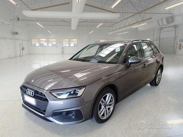 AUDI A4 2.0 40 TDI MHEV QUAT. BUSINESS S TRONIC ST