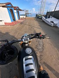 Moto caballero fantic 250