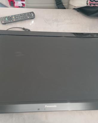 TV full HD 32 pollici con chiavetta smart