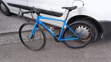 Bici Giant contend sl  freni a disco