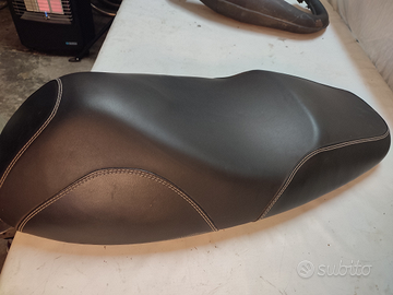 Sella Leonardo rivestita da Teknoselle