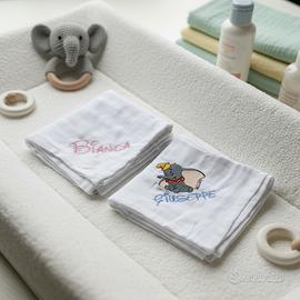 Quadrati in mussola di cotone con ricamo a scelta