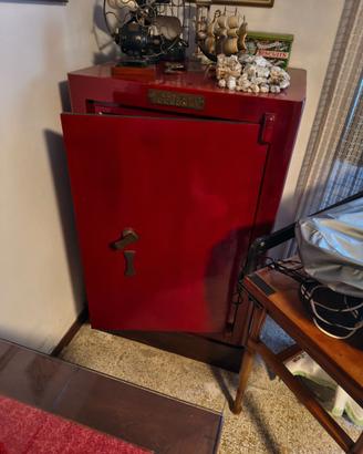 Cassaforte vintage 