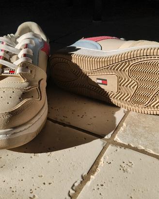 Scarpe da ragazza della Tommy