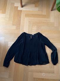 Blusa Hollister con aperture sulle spalle