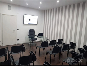 Stanza uso ufficio (già pronta) CASORIA (NA)CENTRO
