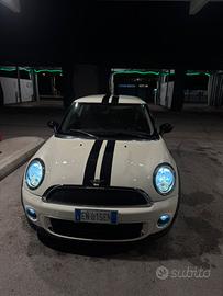 Mini r56 one d 2012