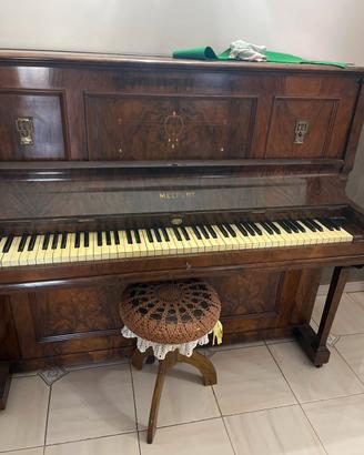 Pianoforte verticale