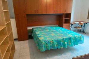 Camera singola in bilocale Ripamonti