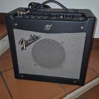 Fender Mustang 1 v2 amplificatore 70W