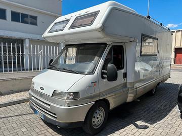 LAIKA ECOVIP 3L 2800 TDI 122 CV MANSARDATO
