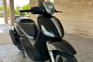 Piaggio Beverly 350 ST