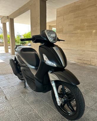Piaggio Beverly 350 ST