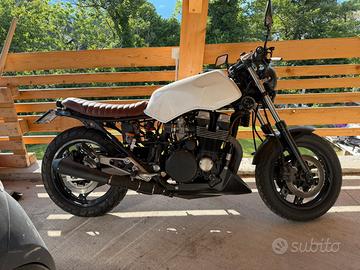 Honda 750 Cafe race