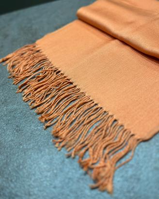 Sciarpa/pashmina in lana leggera arancione