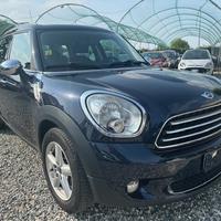 Mini Cooper D Countryman 1.6 adatta a neopatentati