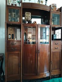 Mobile in legno antico