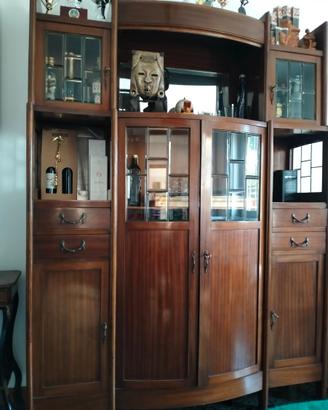 Mobile in legno antico