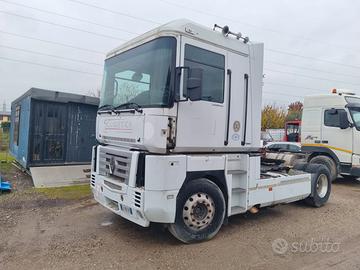 Trattore Stradale Renault Magnum 480