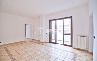 DUPLEX RISTRUTTURATO FRONTE QUESTURA!!!