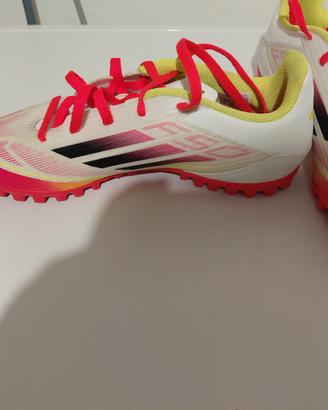 Scarpe di calcio nr 40