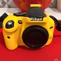 Kit fotografico Reflex Nikon D5200 + obiettivo