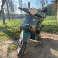 Vespa 50